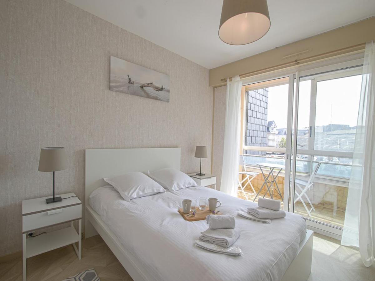 Le Greement - Appt Vue Sur Le Port Apartment Courseulles-sur-Mer Exterior photo